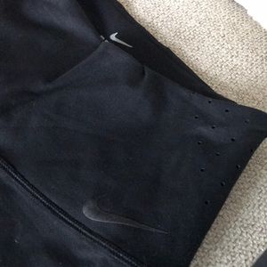 Nike leggings